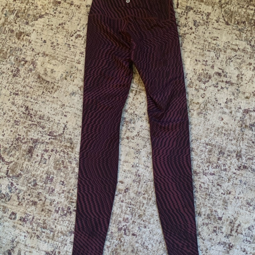 Lululemon Leggings - Picture 5 of 10
